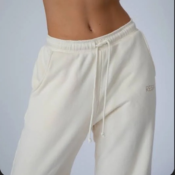 Reves Beige Nude Sweatpants - Picture 7 of 9